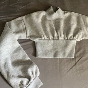 BOOHOO gray cropped pullover sweater
